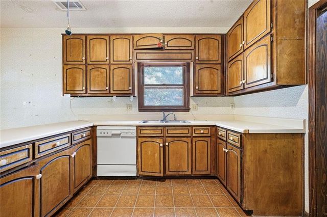 105 Swanson, Peachtree City, GA 30269