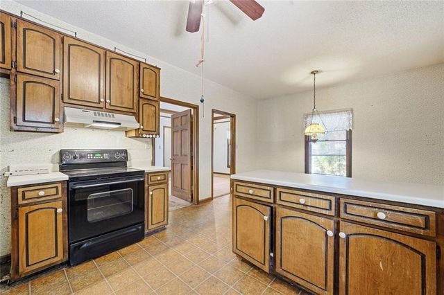 105 Swanson, Peachtree City, GA 30269