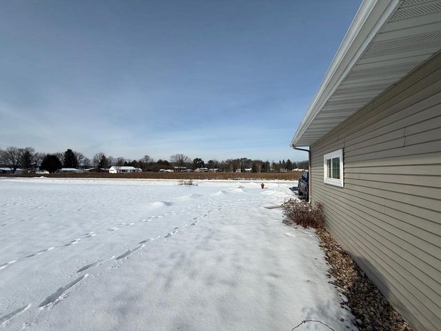 N5619 RIVERSIDE DRIVE, Shawano, WI 54166
