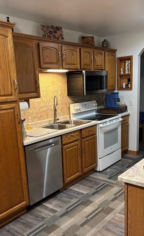 N5619 RIVERSIDE DRIVE, Shawano, WI 54166