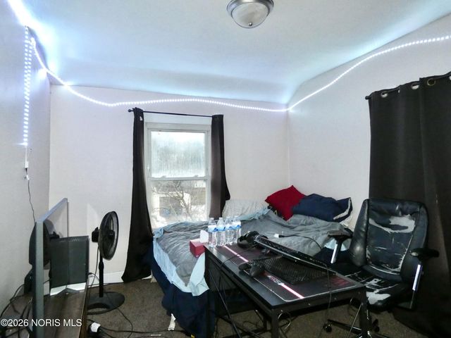 1546 Gould Road, Toledo, OH 43612