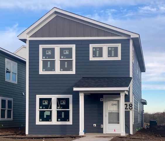 1342 Winthrop Street N, Saint Paul, MN 55119