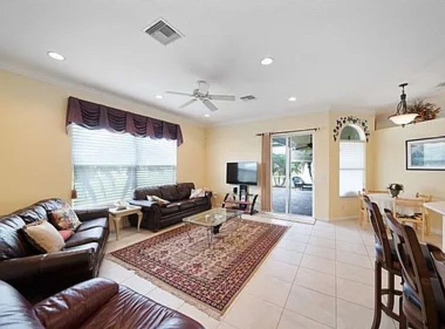 408 N Key Lime Square SW, Vero Beach, FL 32968