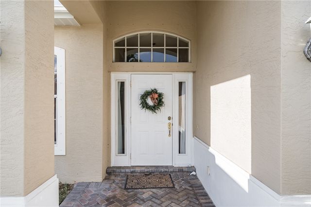 408 N Key Lime Square SW, Vero Beach, FL 32968