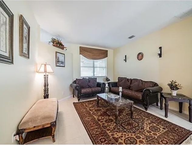 408 N Key Lime Square SW, Vero Beach, FL 32968