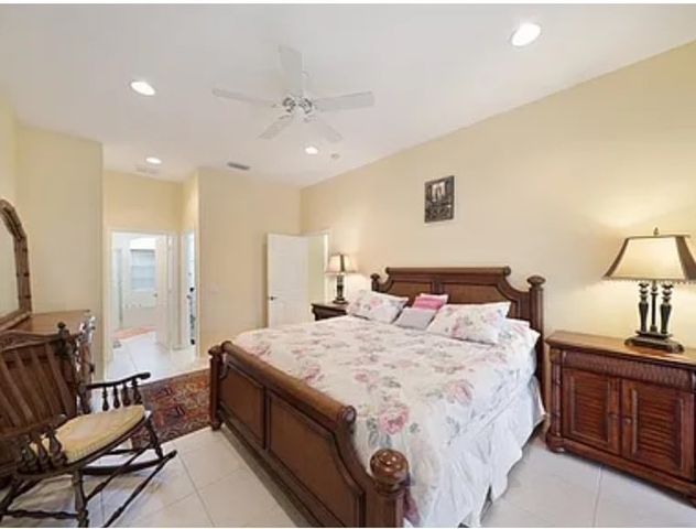 408 N Key Lime Square SW, Vero Beach, FL 32968