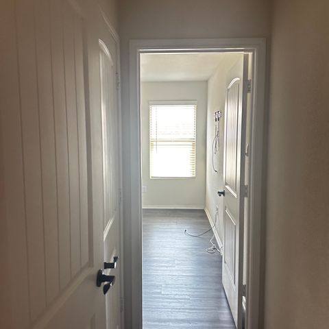 1017 Skyline Drive, Hutchins, TX 75141