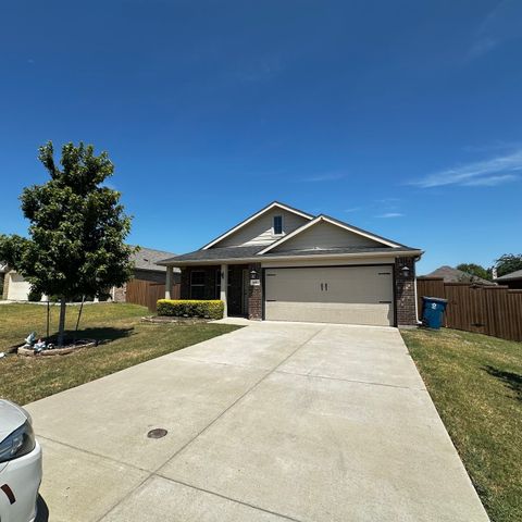 1017 Skyline Drive, Hutchins, TX 75141