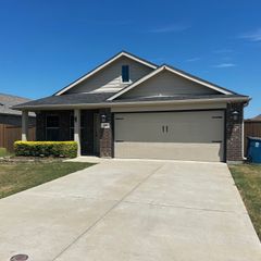 1017 Skyline Drive, Hutchins, TX 75141