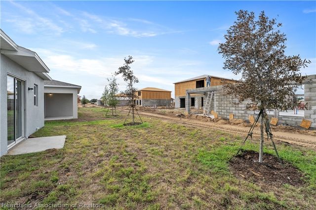 2048 GOLDEN BEAK Drive, Eagle Lake, FL 33839
