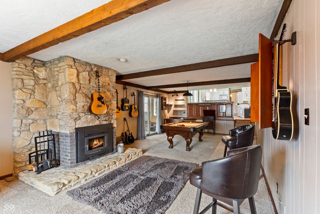 302 Maple Court, Greenfield, IN 46140