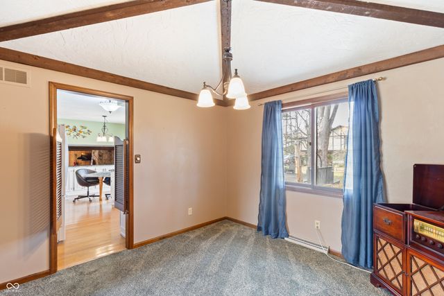 302 Maple Court, Greenfield, IN 46140