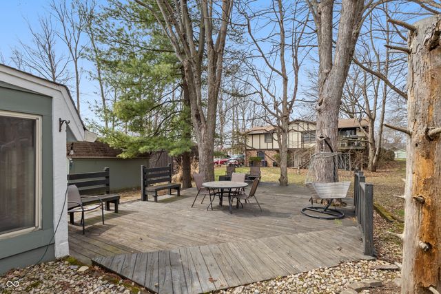 302 Maple Court, Greenfield, IN 46140