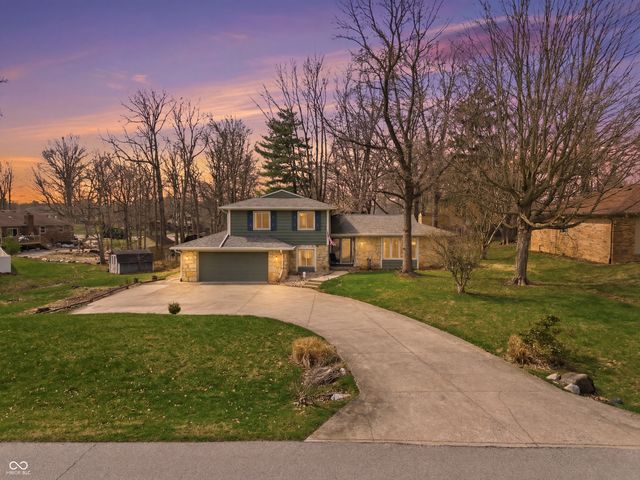 302 Maple Court, Greenfield, IN 46140