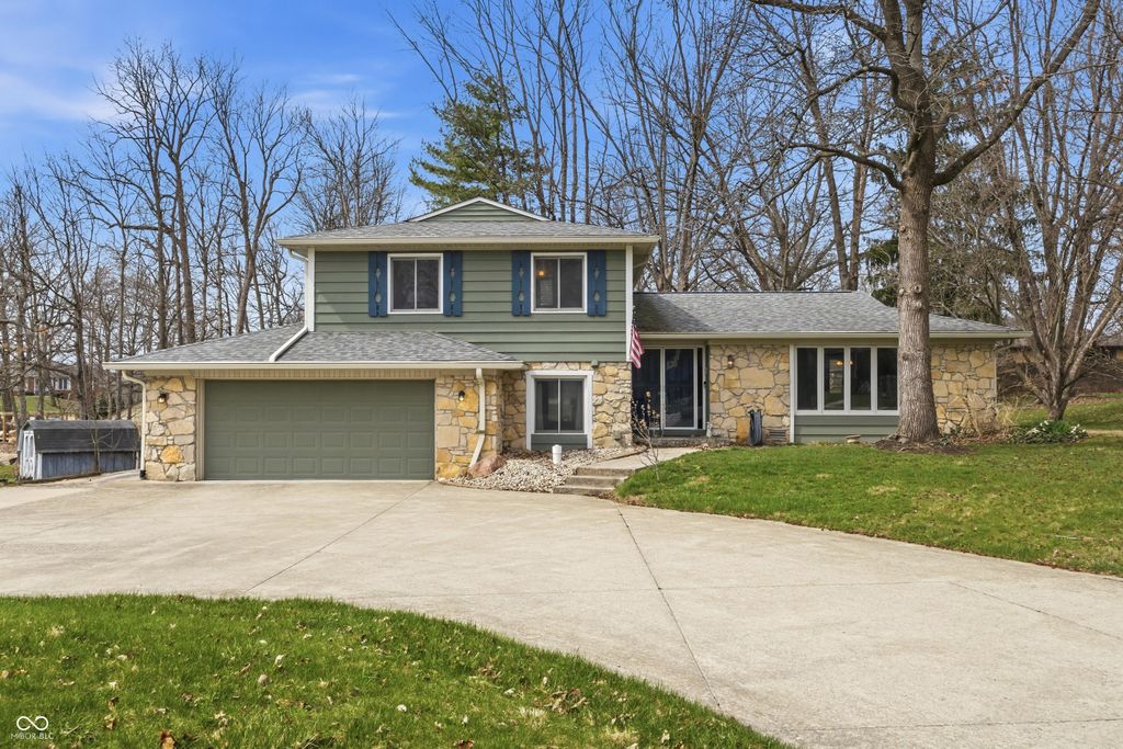 302 Maple Court, Greenfield, IN 46140