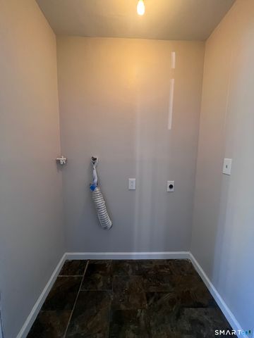 93 Shell Street, Bridgeport, CT 06605