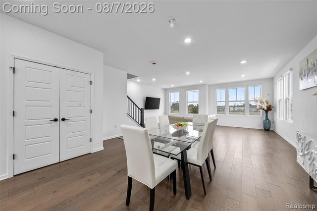 43160 Atwood Avenue 10, Novi, MI 48375