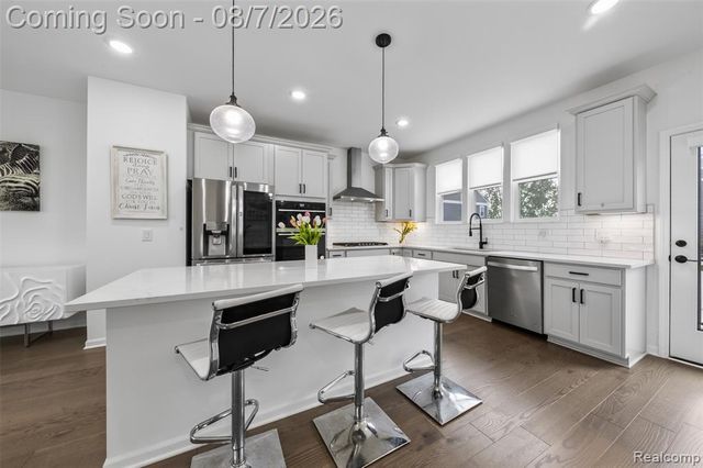 43160 Atwood Avenue 10, Novi, MI 48375