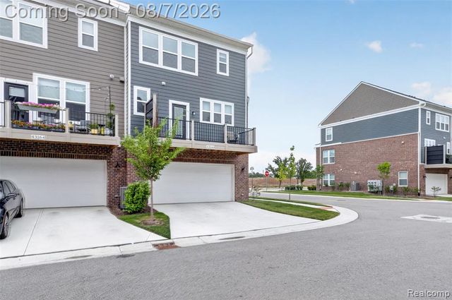 43160 Atwood Avenue 10, Novi, MI 48375