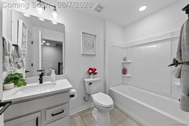 43160 Atwood Avenue 10, Novi, MI 48375
