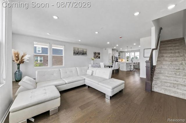 43160 Atwood Avenue 10, Novi, MI 48375