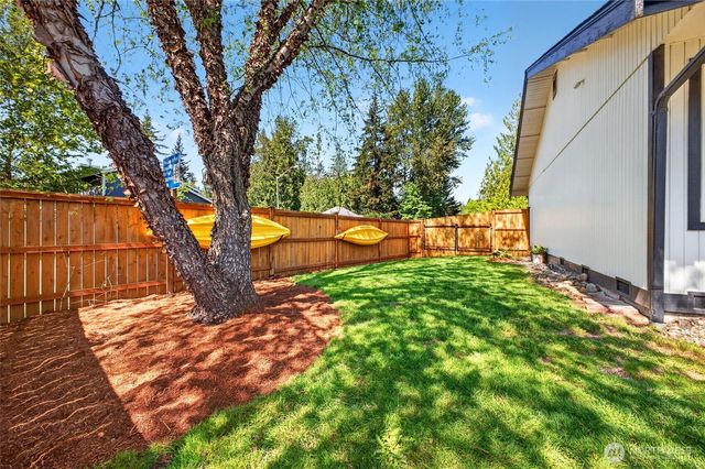 25103 170th Way SE, Covington, WA 98042