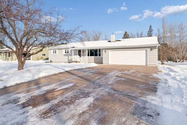 1624 9th Ave W, Ashland, WI 54806