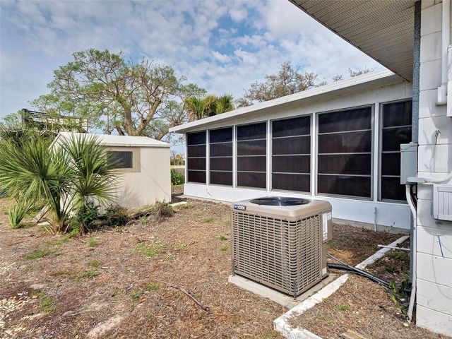 25 HILLCREST DRIVE, Englewood, FL 34223