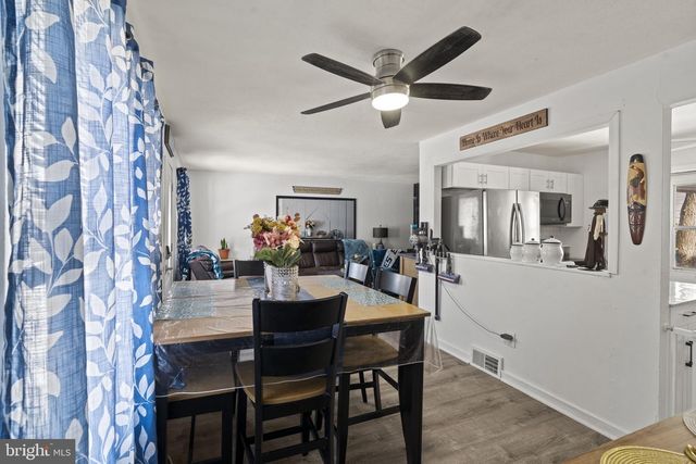 2621 HAWTHORNE RD, Glenside, PA 19038