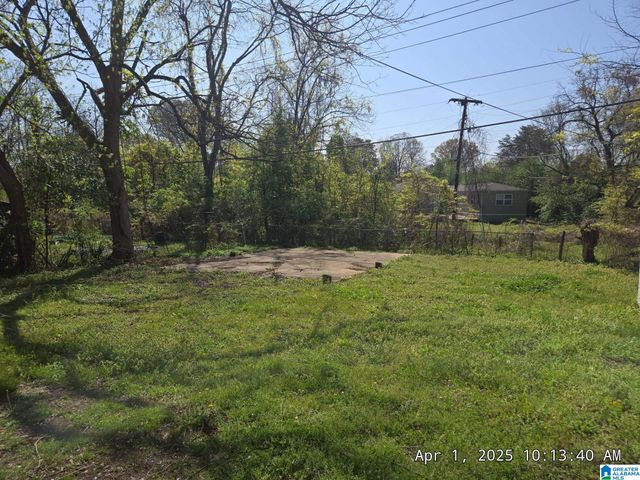 324 WOODWARD ROAD, Midfield, AL 35228