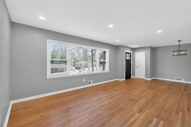 2555 Graywall Street, Atlanta, GA 30344