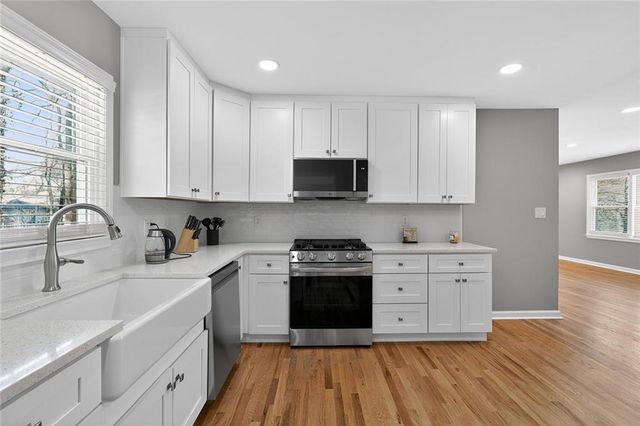 2555 Graywall Street, Atlanta, GA 30344