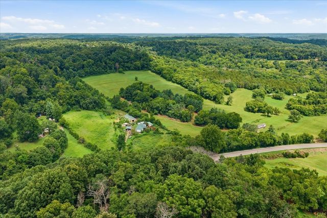 3438 Hampshire Pike, Mount Pleasant, TN 38474