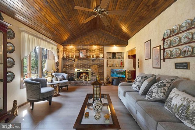 604 QUAIL DR, Millville, NJ 08332