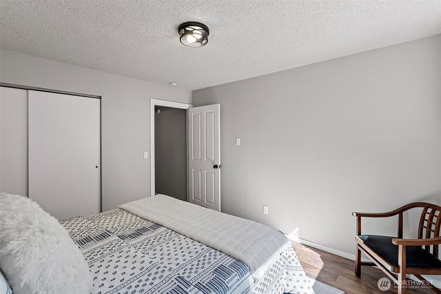 4562 SE Burley Olalla Road, Olalla, WA 98359