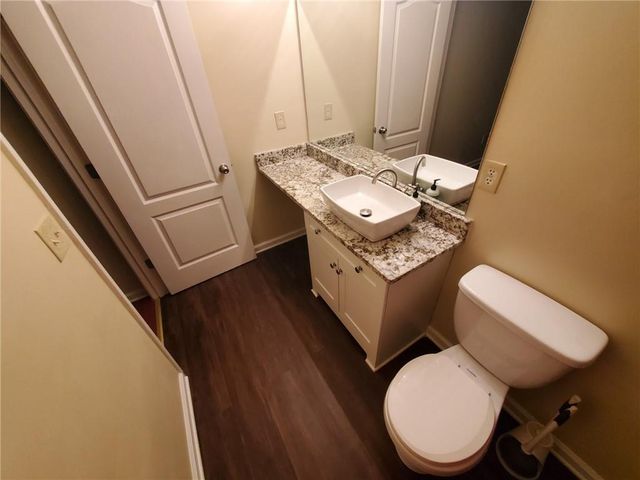 1749 Broad River Road, Atlanta, GA 30349