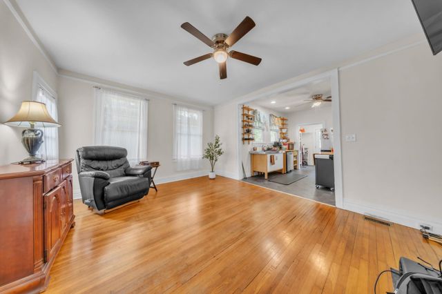 210 Carlisle Street, Spartanburg, SC 29306