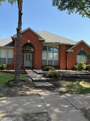 11016 NEW ORLEANS Drive, Frisco, TX 75035