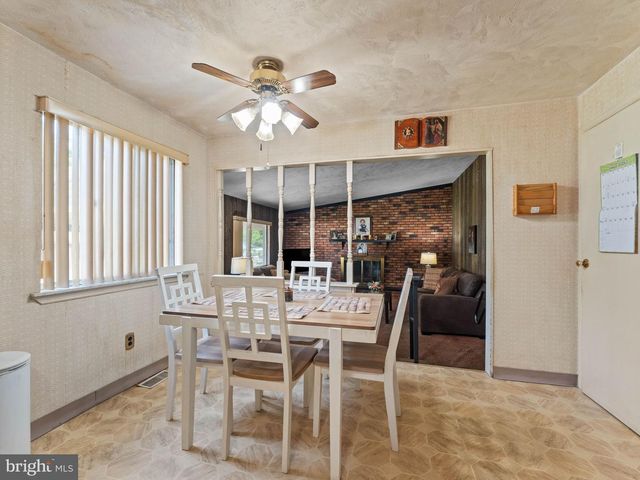 409 N OTTER BRANCH DR, Glendora, NJ 08029