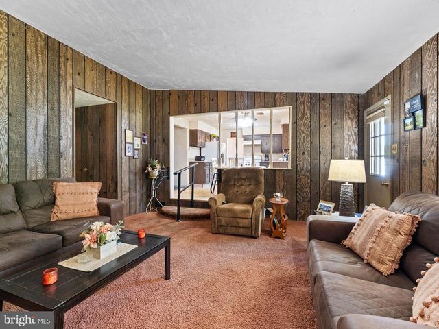 409 N OTTER BRANCH DR, Glendora, NJ 08029