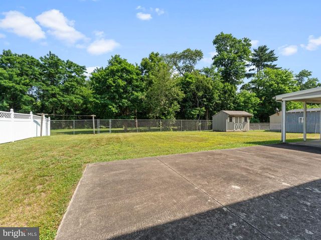 409 N OTTER BRANCH DR, Glendora, NJ 08029