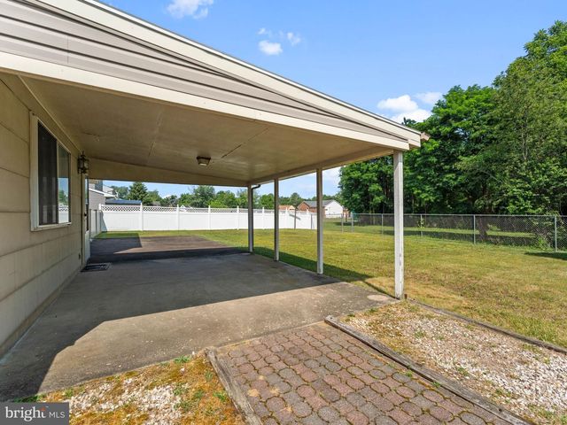 409 N OTTER BRANCH DR, Glendora, NJ 08029