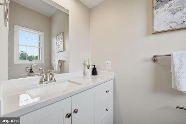6845 MALTON CT, Centreville, VA 20121