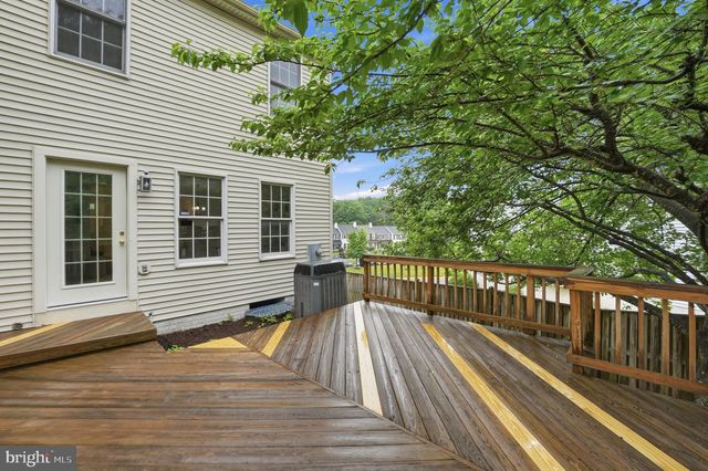 6845 MALTON CT, Centreville, VA 20121
