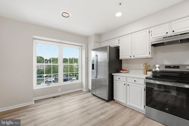 6845 MALTON CT, Centreville, VA 20121