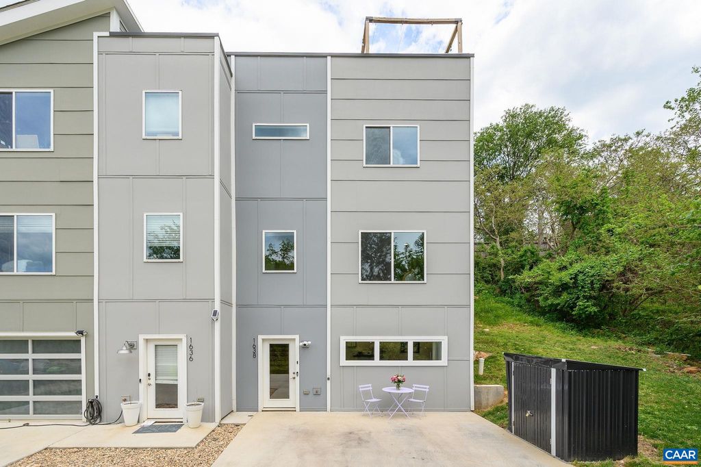 1638 RIALTO ST, Charlottesville, VA 22902