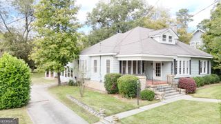 120 S Tusten Street, Elberton, GA 30635