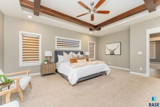 7317 S Elmstead Cir Circle, Sioux Falls, SD 57108