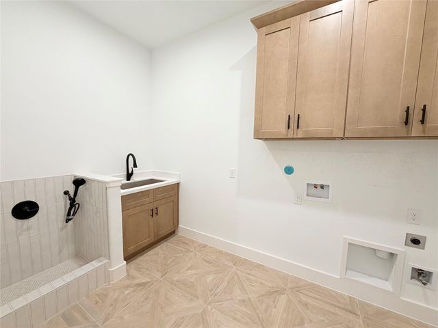 826 Angus Trail, Angleton, TX 77515