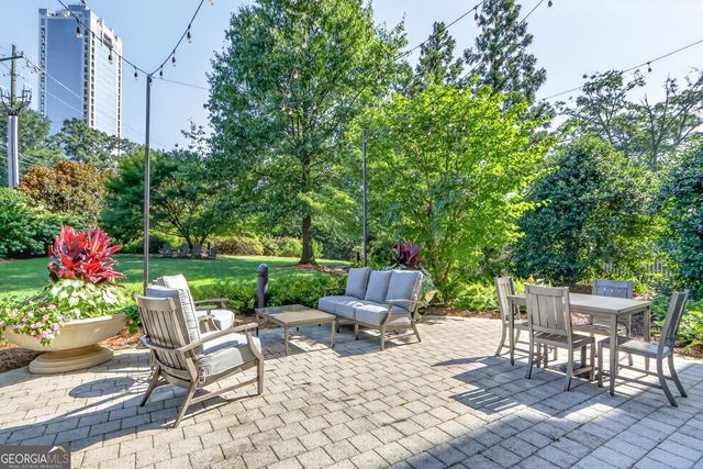 2795 Peachtree Road NE 802, Atlanta, GA 30305